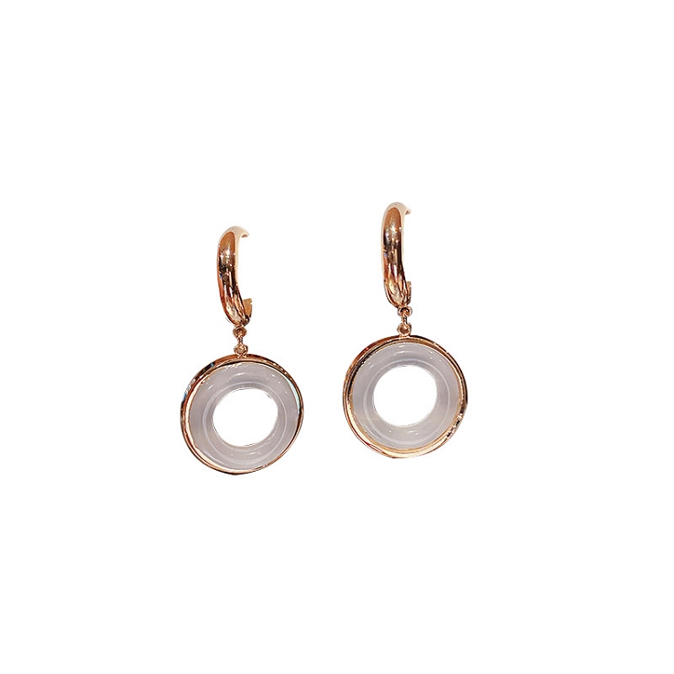 925 silver temperament ring geometry shell earrings female 2021 new tide niche design sense South Korean net red earrings 